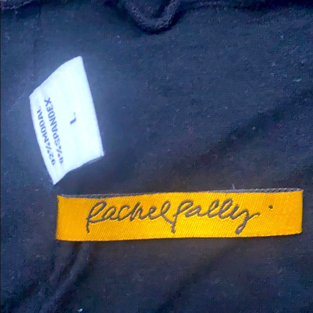 Simple Front Very Beautiful Back - image 1